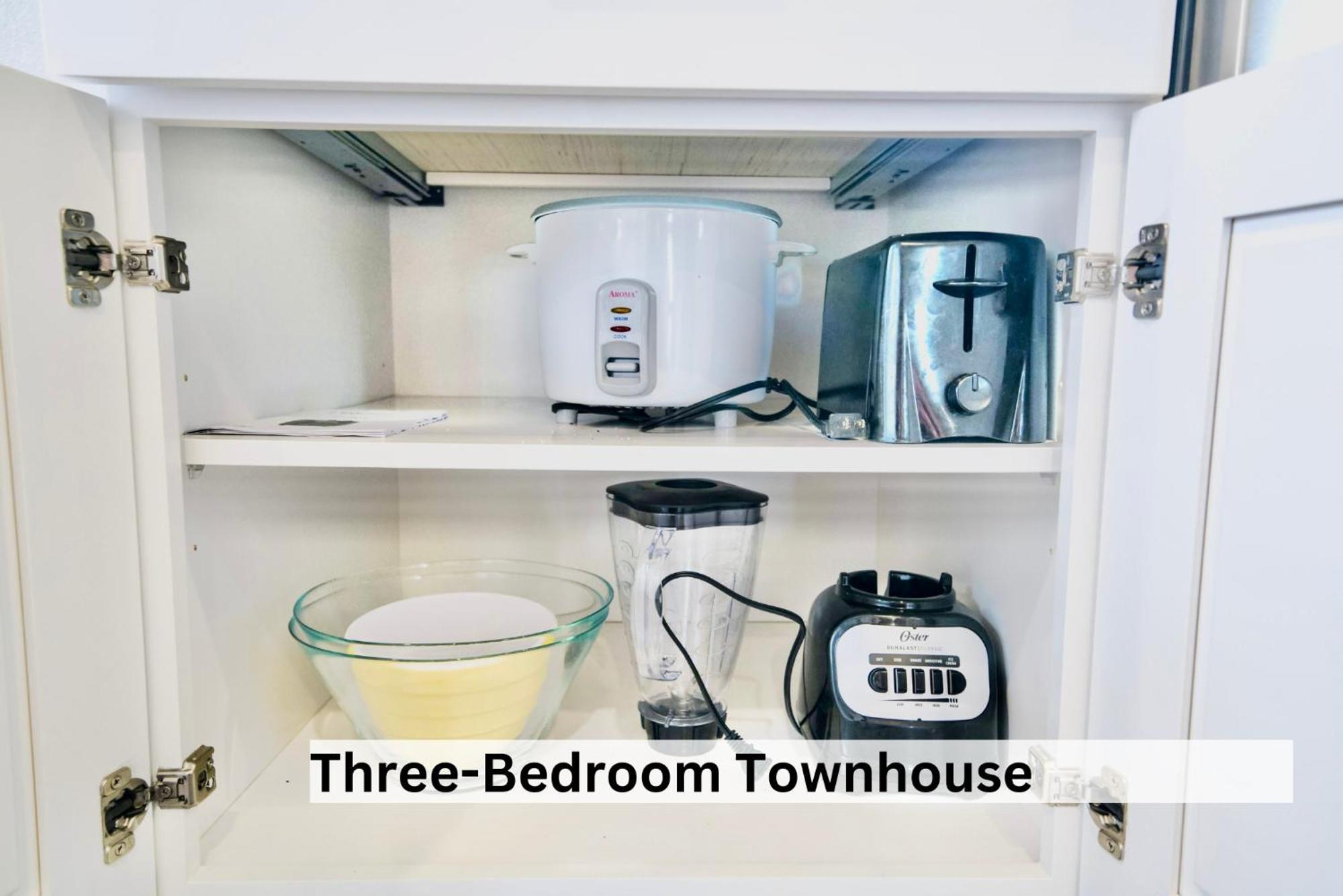 Boutique Apartment In Historic Downtown ألباني المظهر الخارجي الصورة