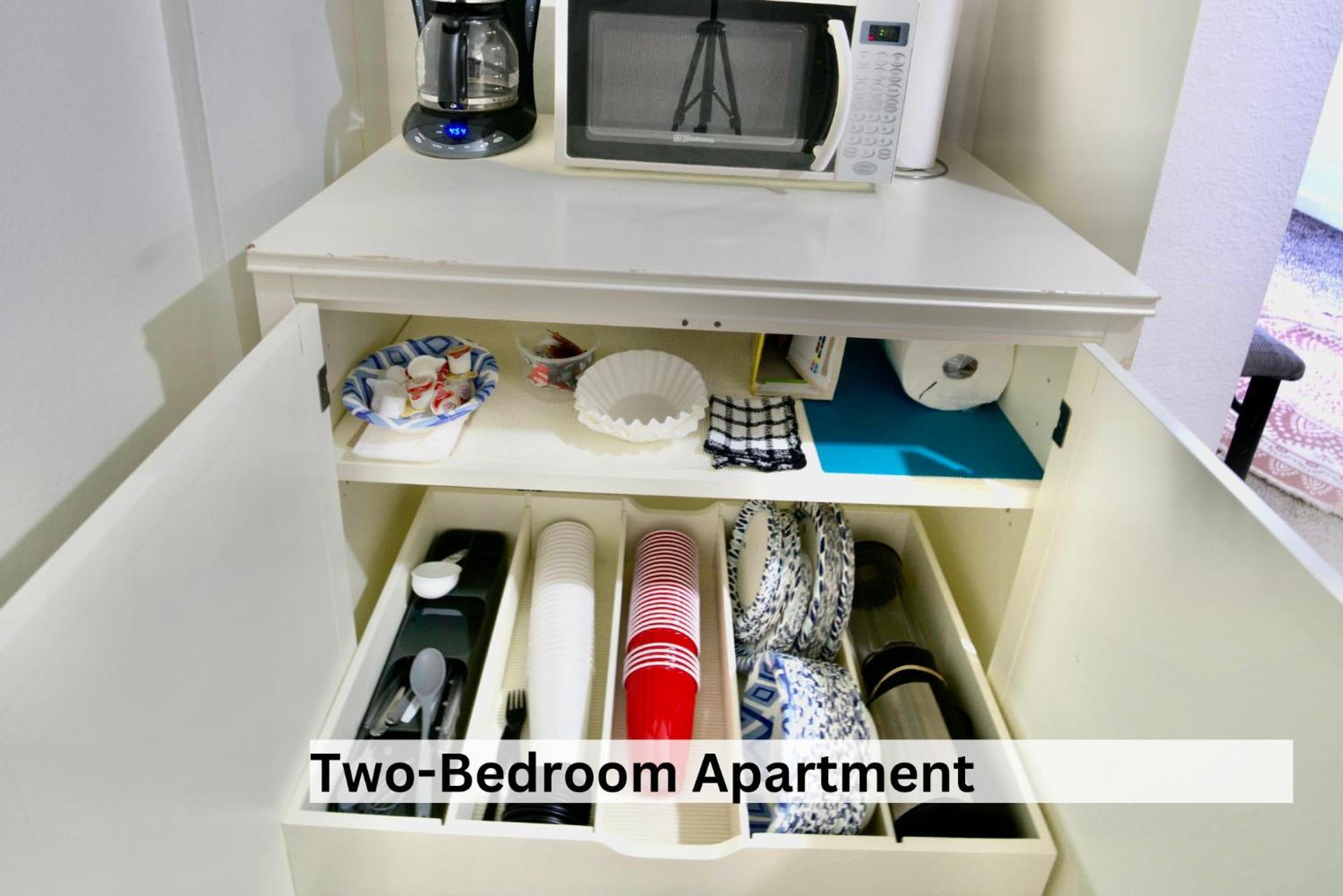 Boutique Apartment In Historic Downtown ألباني الغرفة الصورة